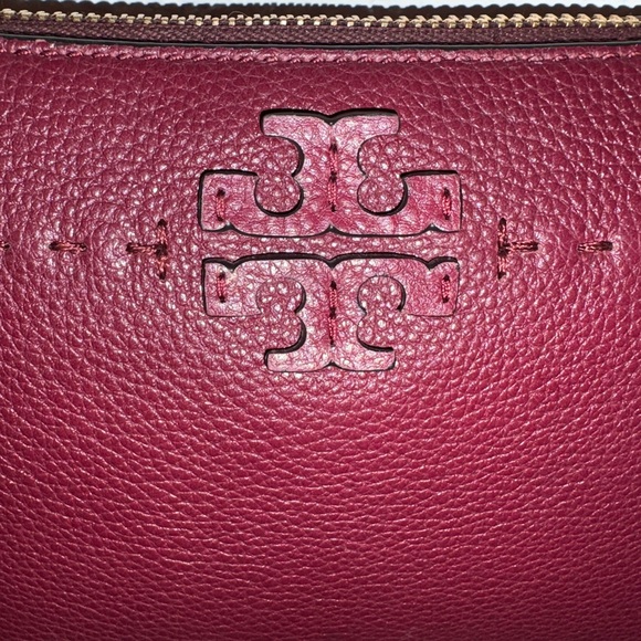 SOLD UNLISTED - 
Tory Burch Burgundy Leather Crossbody Bag - Picture 3 of 10